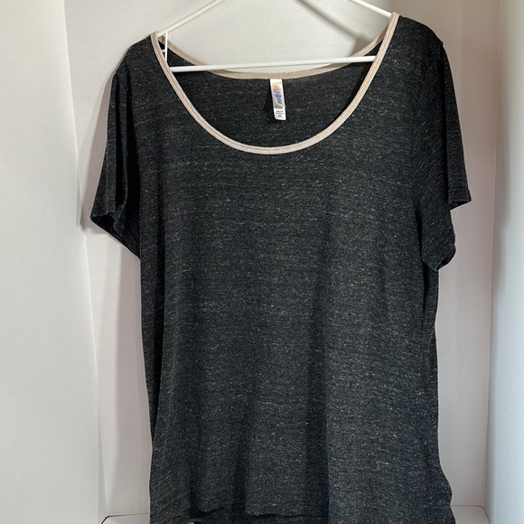 Lularoe heathered gray short sleeve shirt size 2XL modest - Picture 1 of 7